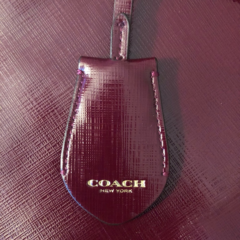 Coach Peyton Sherry Red Patent Leather Chain Tote - Picture 3 of 5